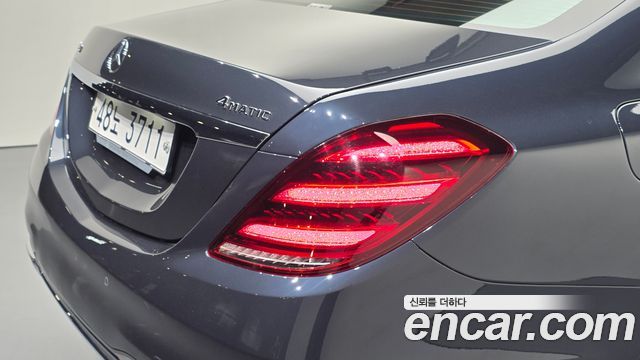 Mercedes-Benz S-Class 2018 — photo 9