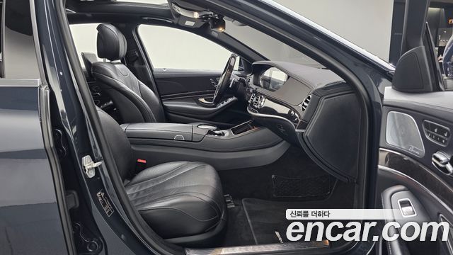 Mercedes-Benz S-Class 2018 — photo 16