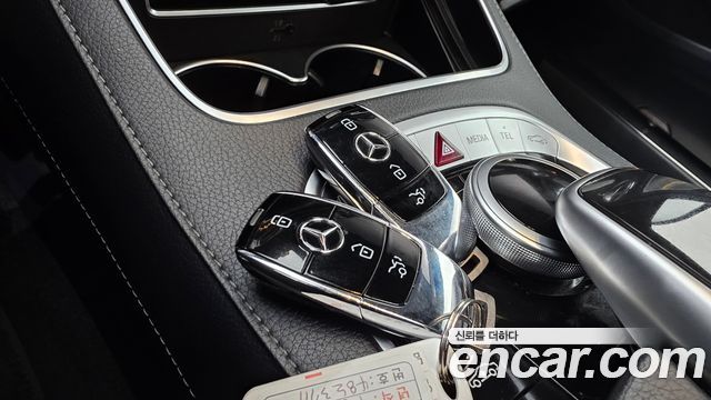 Mercedes-Benz S-Class 2018 — photo 32