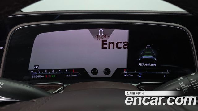 Cadillac Escalade 2022 — photo 8