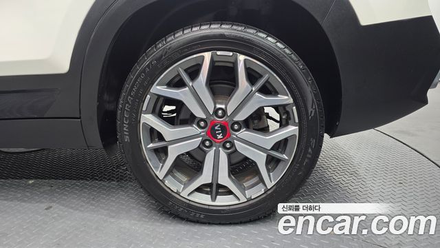 Kia Seltos 2020 — photo 7