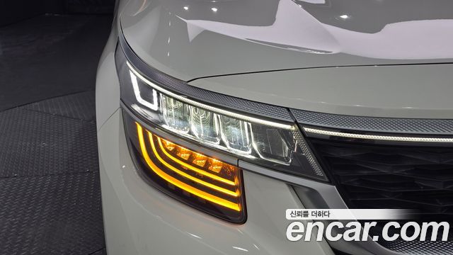 Kia Seltos 2020 — photo 8