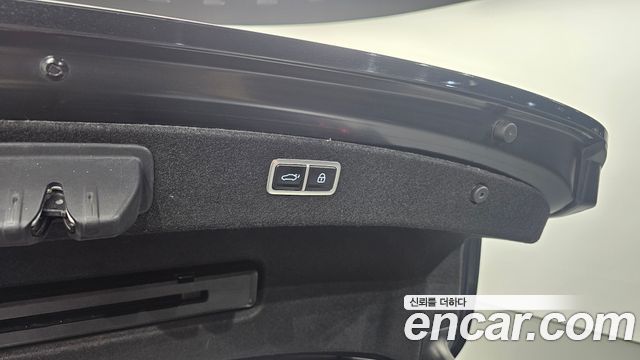 Genesis G80 2022 — photo 17