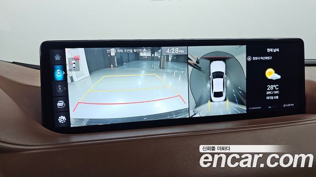 Genesis G80 2022 — photo 25