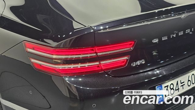 Genesis G80 2022 — photo 9