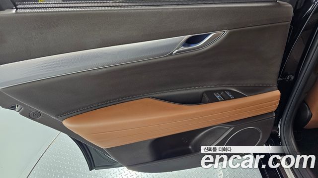 Genesis G80 2022 — photo 15