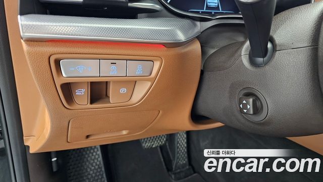 Genesis G80 2022 — photo 28