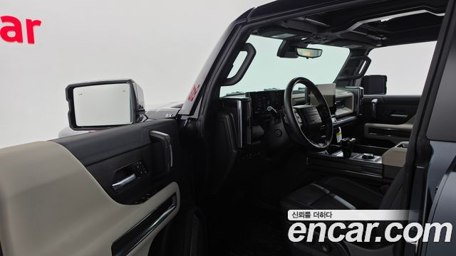 GMC Hummer EV 2026 — photo 13
