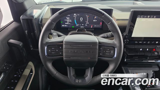 GMC Hummer EV 2026 — photo 19