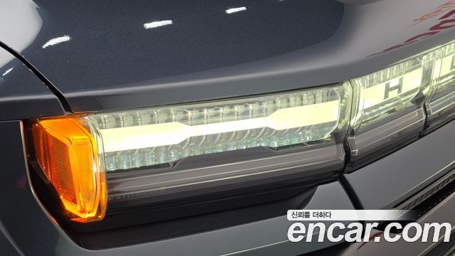 GMC Hummer EV 2026 — photo 8