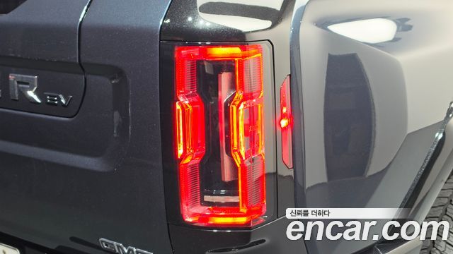 GMC Hummer EV 2026 — photo 9