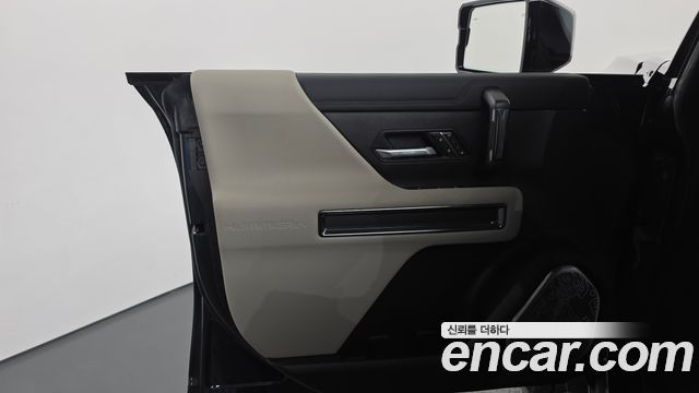 GMC Hummer EV 2026 — photo 14