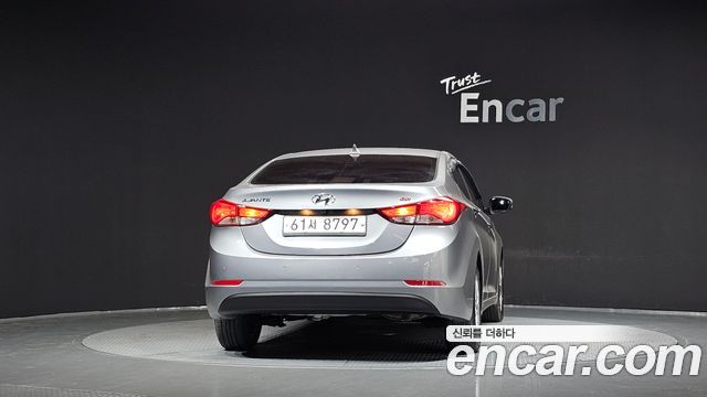 Hyundai AVANTE 2014 — photo 4