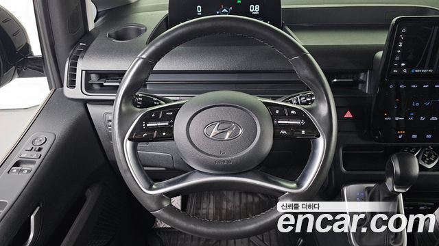 Hyundai Staria 2022 — photo 20