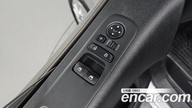 Hyundai Staria 2022 — photo 29