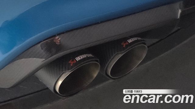 BMW M2 2018 — photo 31