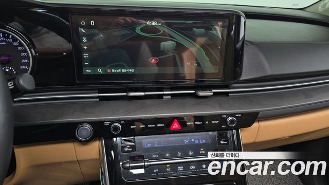 Kia Canival 2021 — photo 22