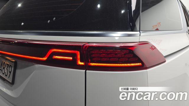 Kia Canival 2021 — photo 9
