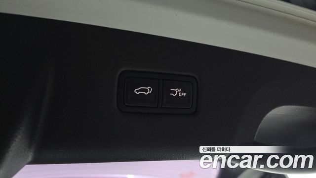 Kia Canival 2021 — photo 27