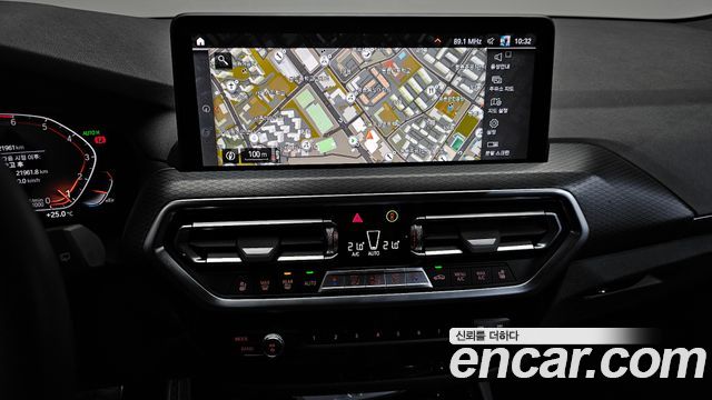 BMW X3 2022 — photo 20