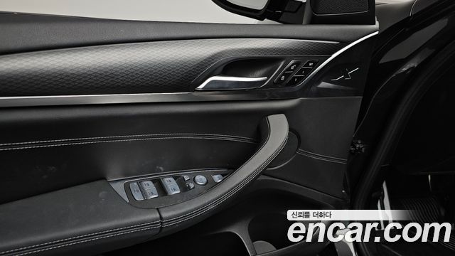 BMW X3 2022 — photo 31