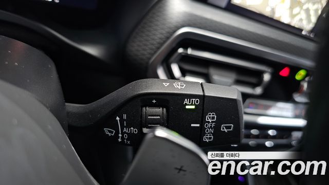 BMW X3 2022 — photo 32
