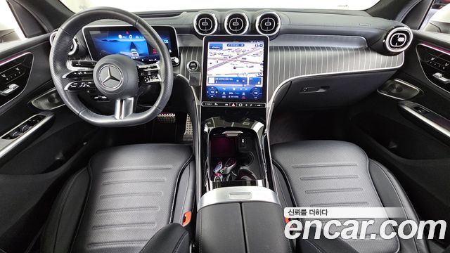 Mercedes-Benz GLC-Class 2024 — photo 10