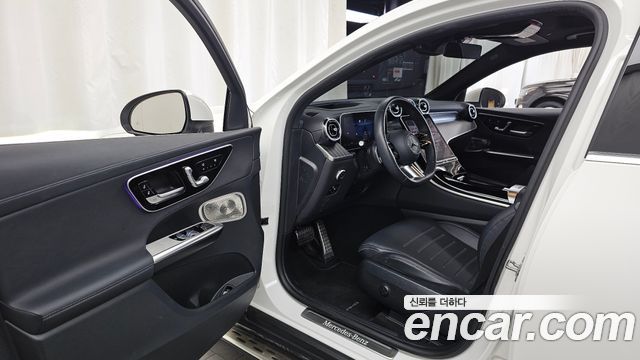 Mercedes-Benz GLC-Class 2024 — photo 13