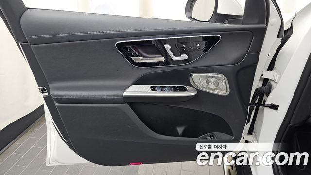 Mercedes-Benz GLC-Class 2024 — photo 14
