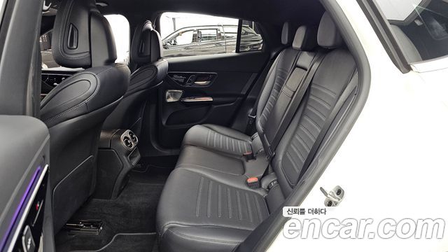 Mercedes-Benz GLC-Class 2024 — photo 16