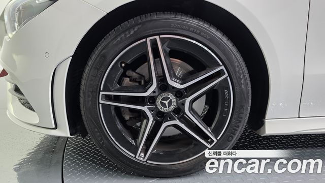 Mercedes-Benz CLA-Class 2022 — photo 5