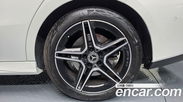 Mercedes-Benz CLA-Class 2022 — photo 7