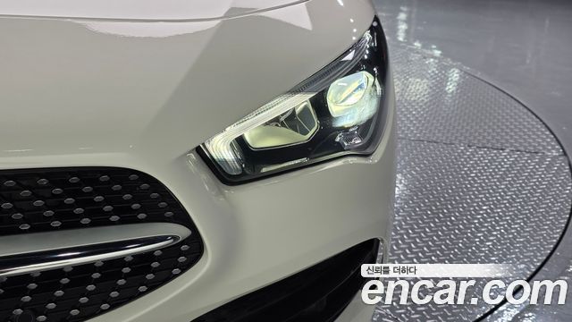 Mercedes-Benz CLA-Class 2022 — photo 8