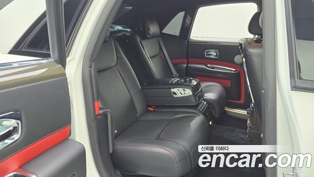Rolls-Royce Ghost 2020 — photo 17