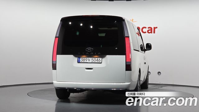Hyundai Staria 2022 — photo 4