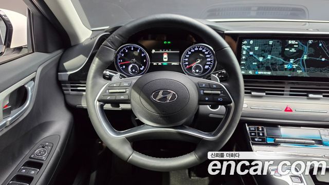 Hyundai Grandeur 2022 — photo 13