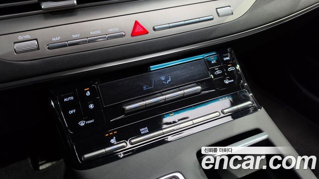 Hyundai Grandeur 2022 — photo 16