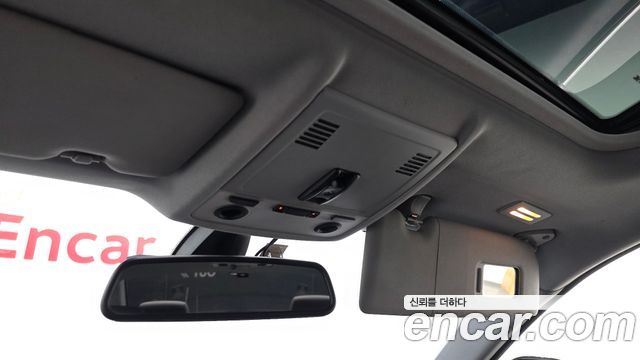 BMW 1-Series 2011 — photo 19
