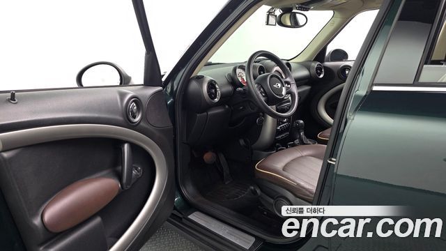Mini Countryman 2012 — photo 10