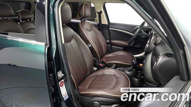 Mini Countryman 2012 — photo 11