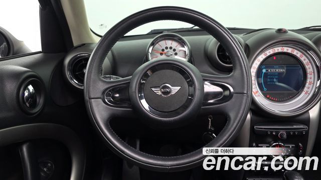 Mini Countryman 2012 — photo 13