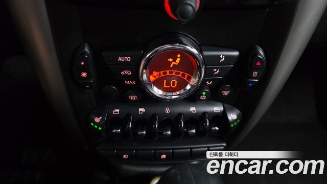 Mini Countryman 2012 — photo 17