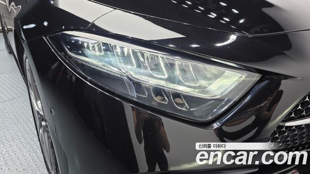 Mercedes-Benz CLS-Class 2023 — photo 8