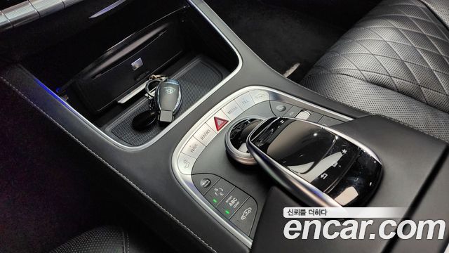 Mercedes-Benz S-Class 2015 — photo 9