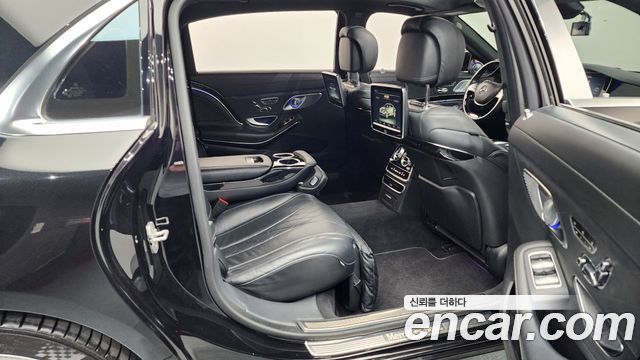 Mercedes-Benz S-Class 2015 — photo 11