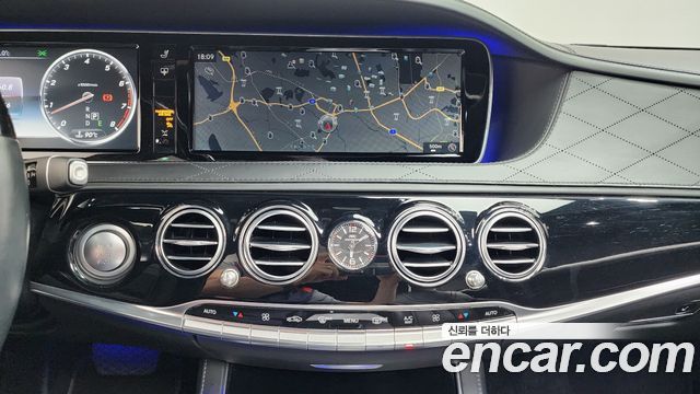Mercedes-Benz S-Class 2015 — photo 12