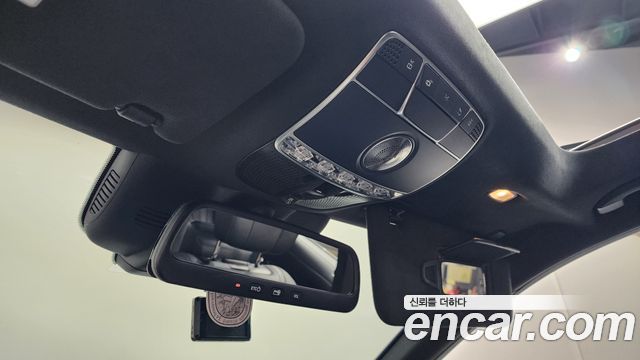 Mercedes-Benz S-Class 2015 — photo 20