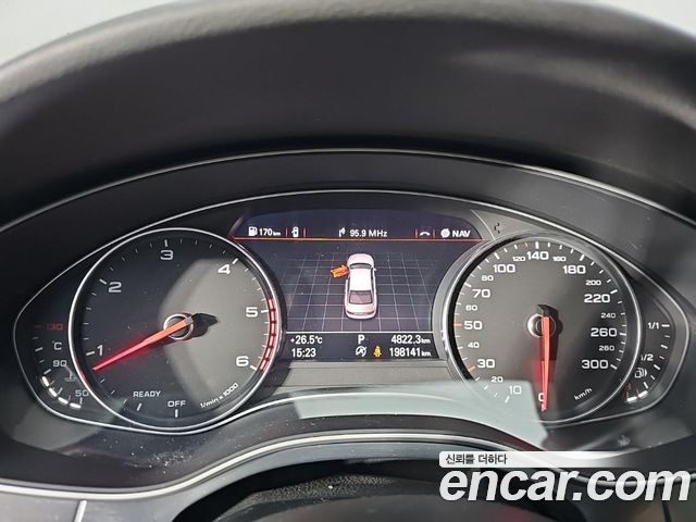 Audi A6 2016 — photo 6