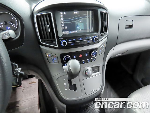 Hyundai Starex 2018 — photo 6