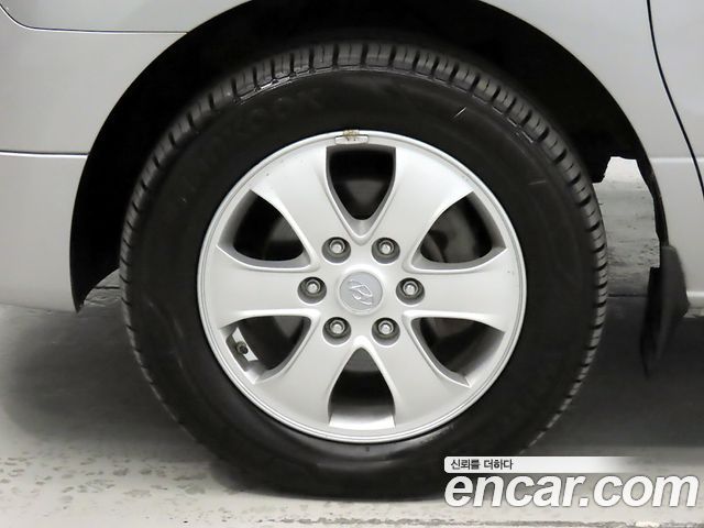 Hyundai Starex 2018 — photo 14